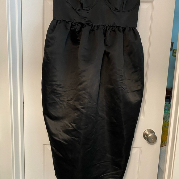 Future Collective Strappy Satin Black Midi Dress Large Cocktail Formal Chic Glam - Picture 4 of 10